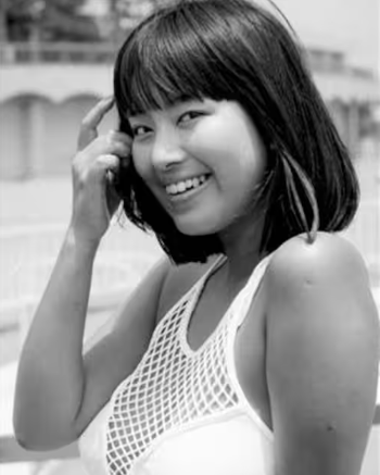 20歳の頃のかたせ梨乃さん