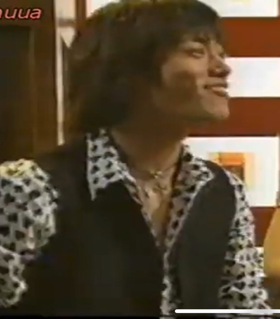 桐谷健太さんの若い頃(2002年ドラマ出演時)の画像