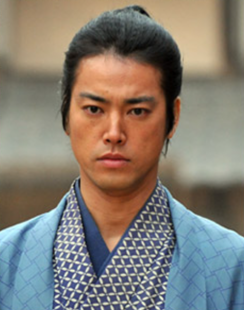 桐谷健太さんの2009年ドラマ『JIN−仁−』に出演時の画像